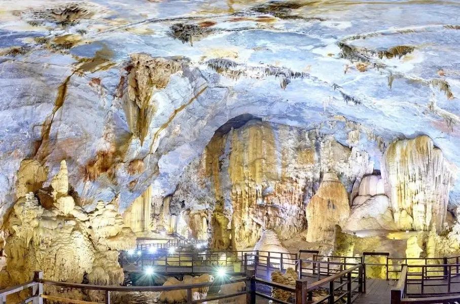 top-10-diem-du-lich-noi-tieng-o-quang-binh